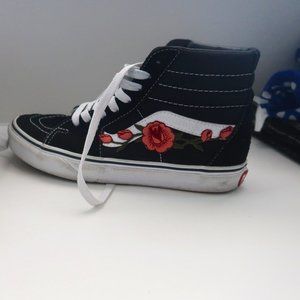 Vans Sk8-Hi Black Floral Embroidered